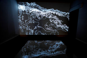 Frontières et projections