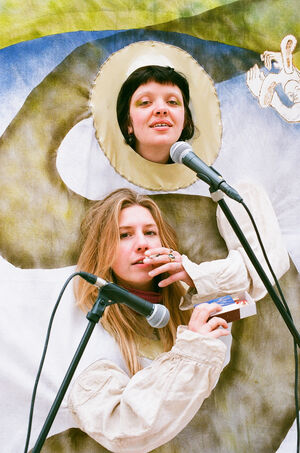 Lia Pradal &  Chloé Poitevin